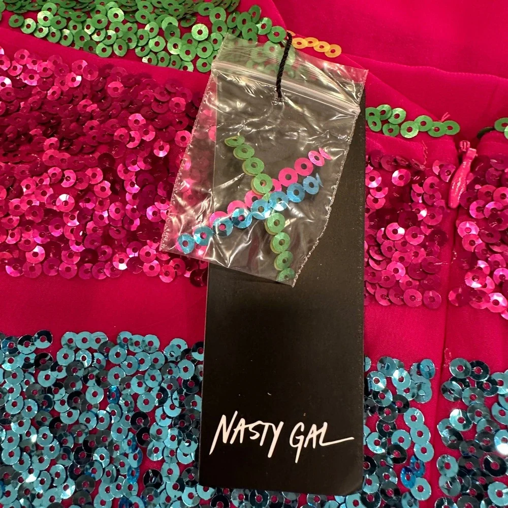 Nasty Gal Sequin Colour Block Halterneck Playsuit Women 10 Hot Pink | Festival - Picture 9 of 13